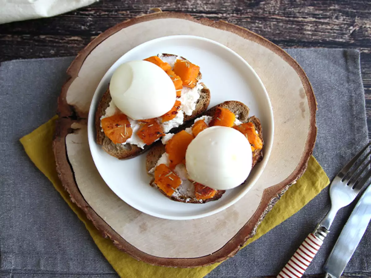 Toast med butternutpumpa, ricotta och ägg - foto 4