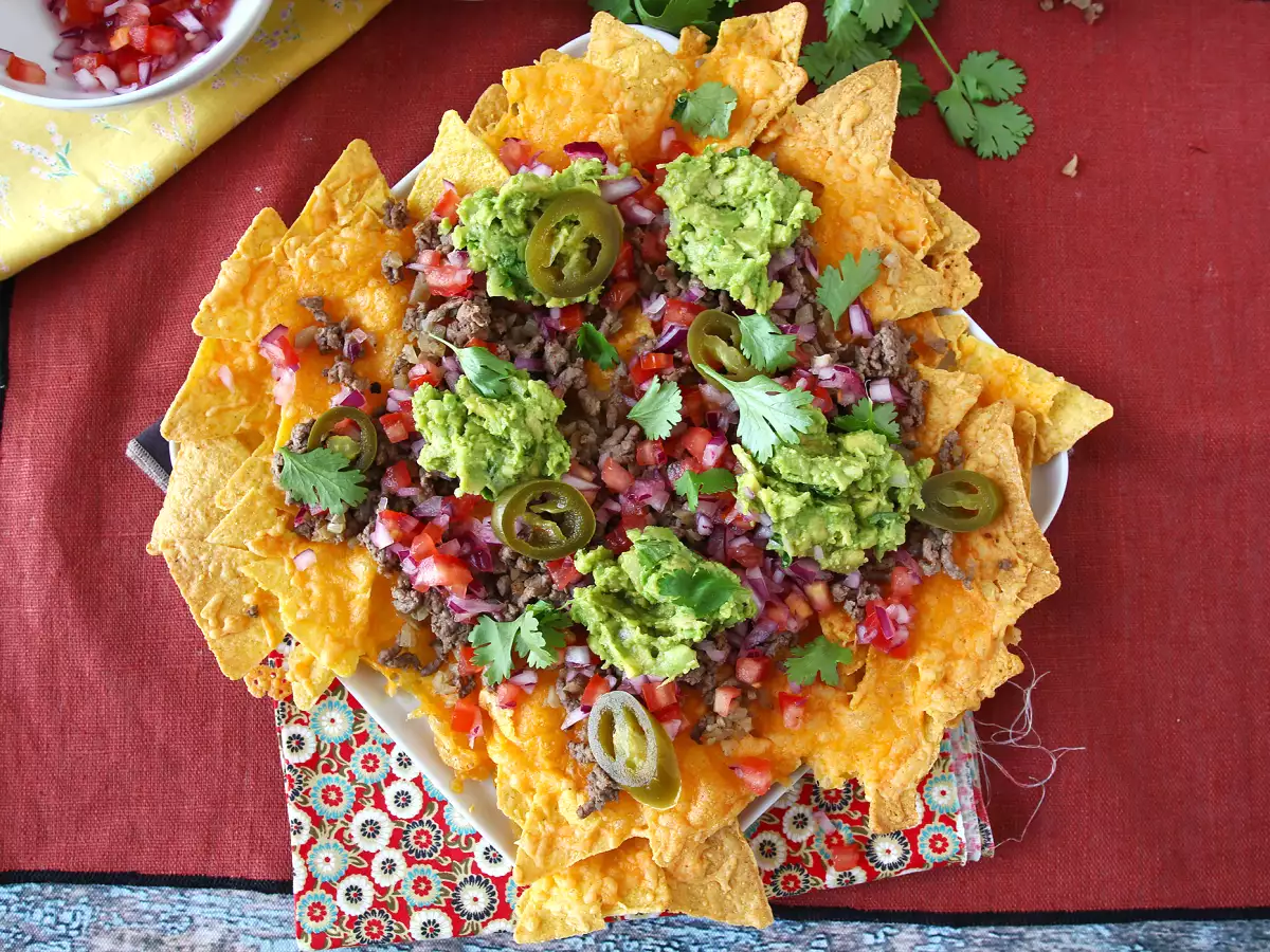 Toppade nachos perfekta för en aperitifmiddag! - foto 7