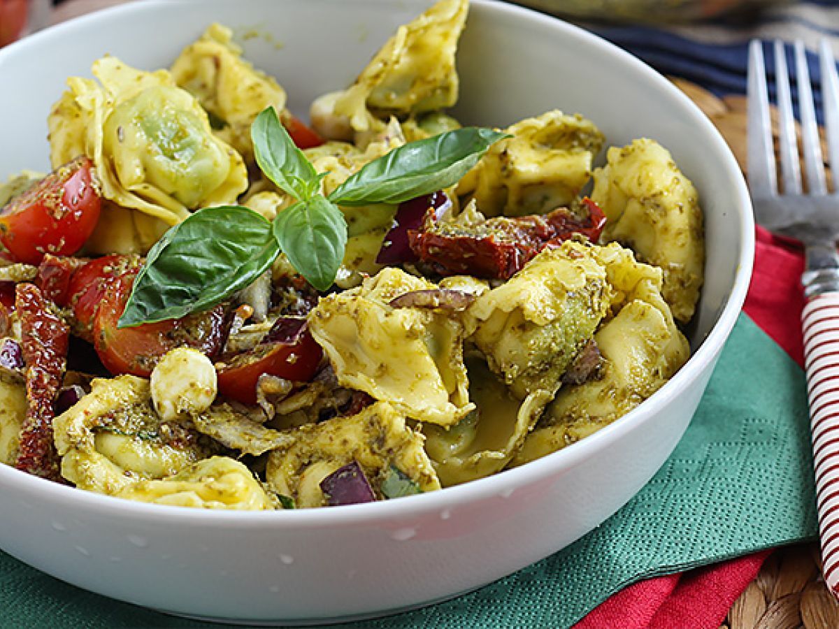 Tortellinisallad med pesto - foto 2