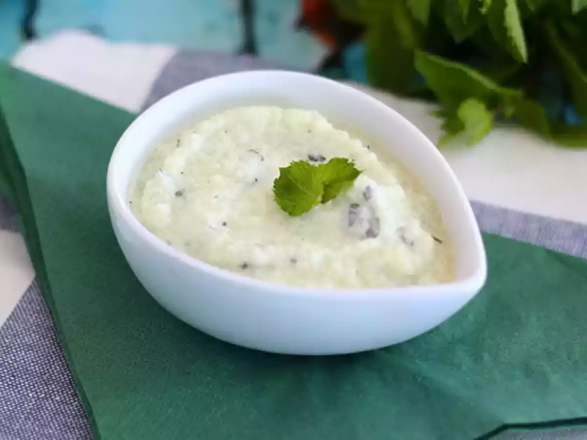 Tzatziki, den grekiska gurk- och yoghurtsåsen - foto 2