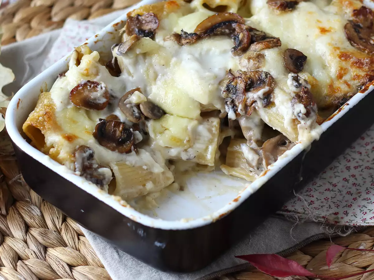 Ugnsbakad pasta med svamp – krämigt och ostigt recept för hösten - foto 3