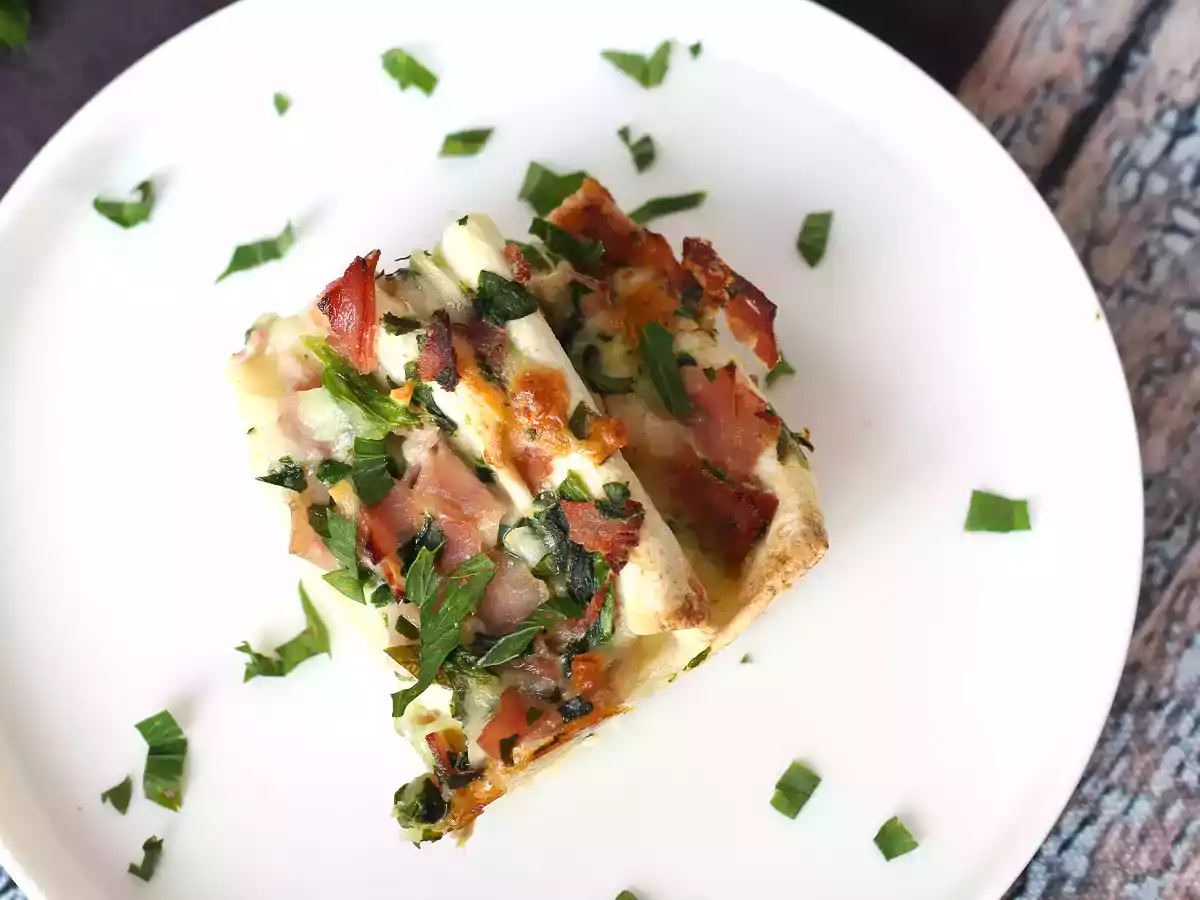 Vad man ska göra med tortillas? Gratäng med skinka, spenat och mozzarella på kruskakemässigt vis - foto 6
