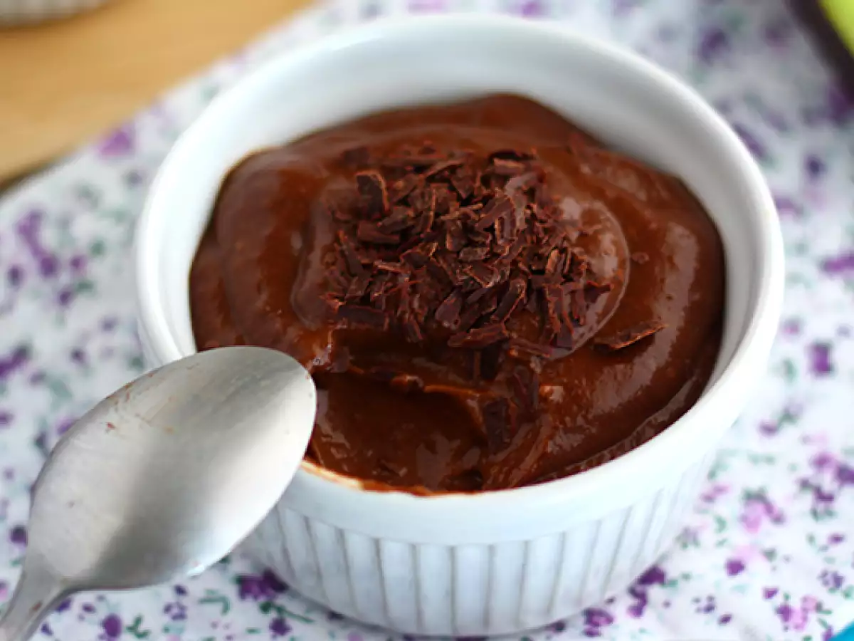 Vegansk dessertkräm med choklad, banan och avokado - foto 4
