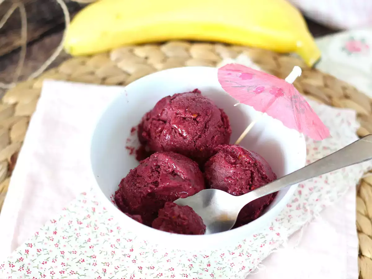 Vegansk röd fruktglass: superlätt bananglass att göra! - foto 3