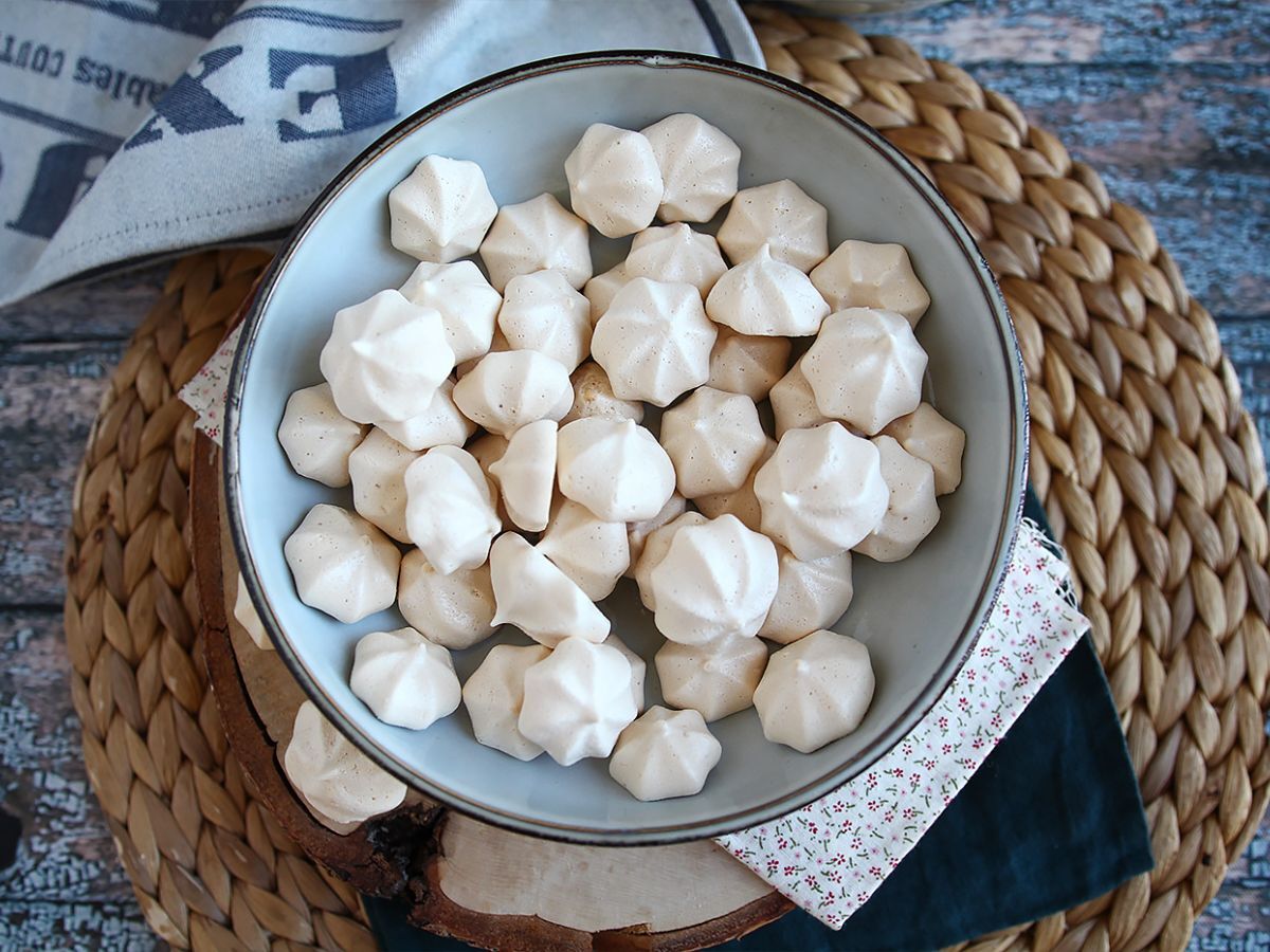 Veganska maränger med aquafaba - foto 2