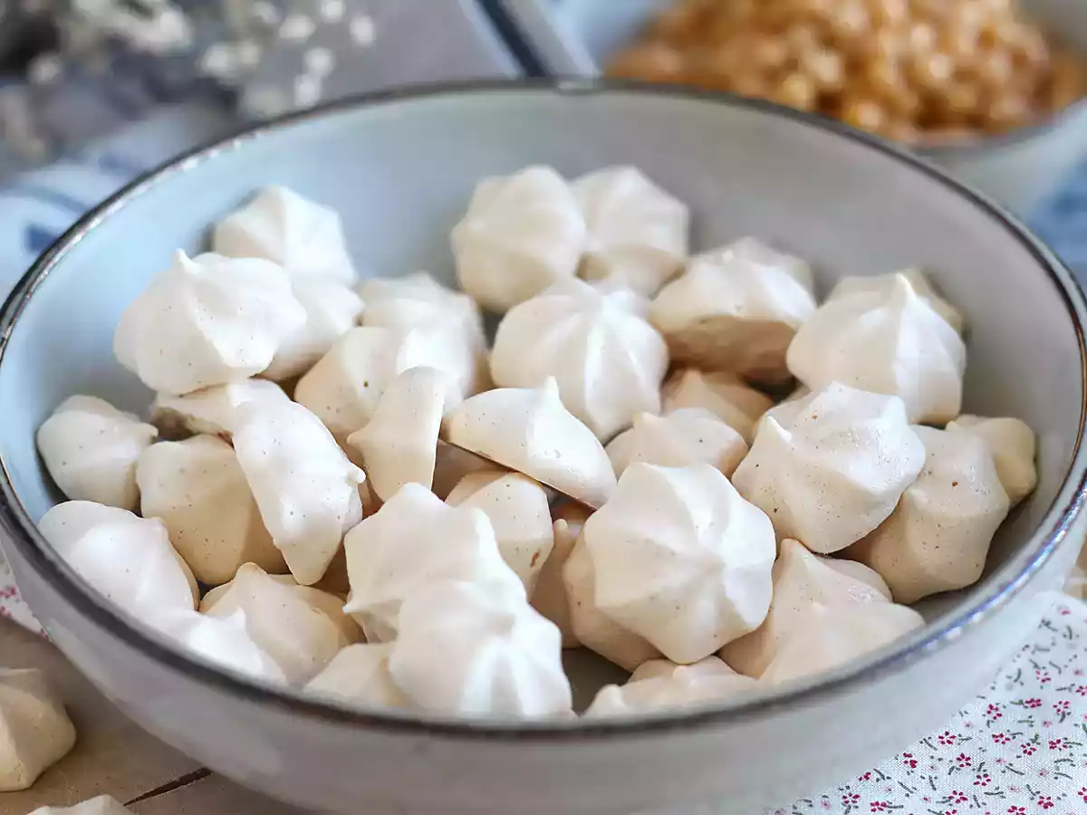 Veganska maränger med aquafaba - foto 3
