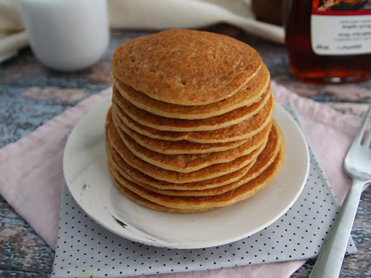 Veganska och glutenfria amerikanska pannkakor