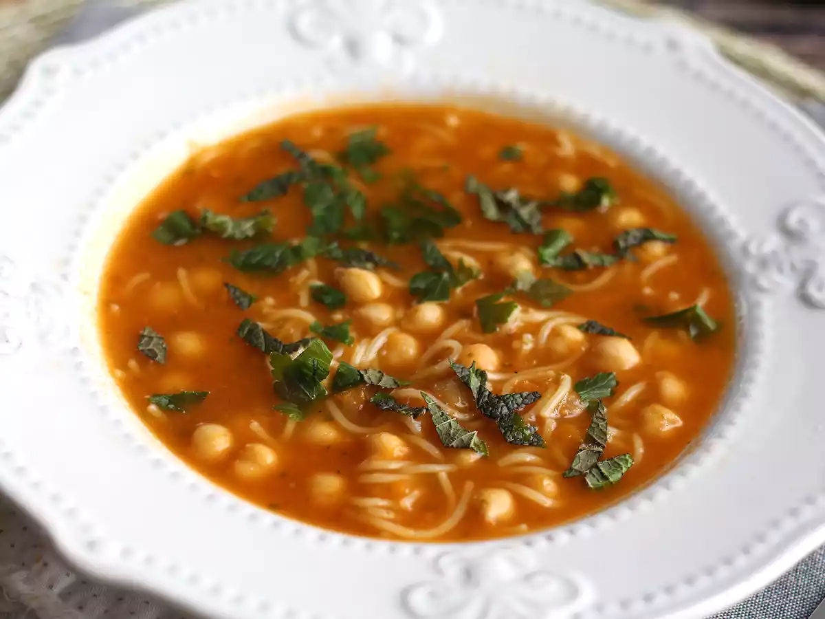Vegetarisk chorba, en smakrik och läcker soppa! - foto 4
