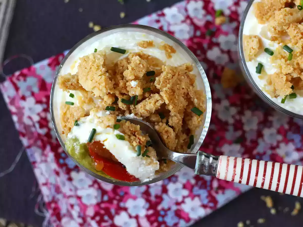 Vegetariska verrines: ärtsoppa, parmesancrumble och mascarponekräm - foto 4