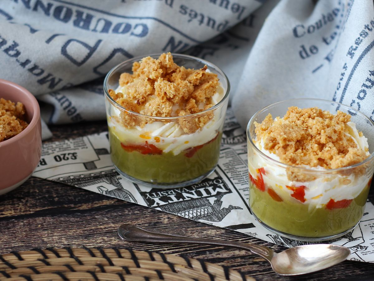 Vegetariska verrines: ärtsoppa, parmesancrumble och mascarponekräm - foto 7