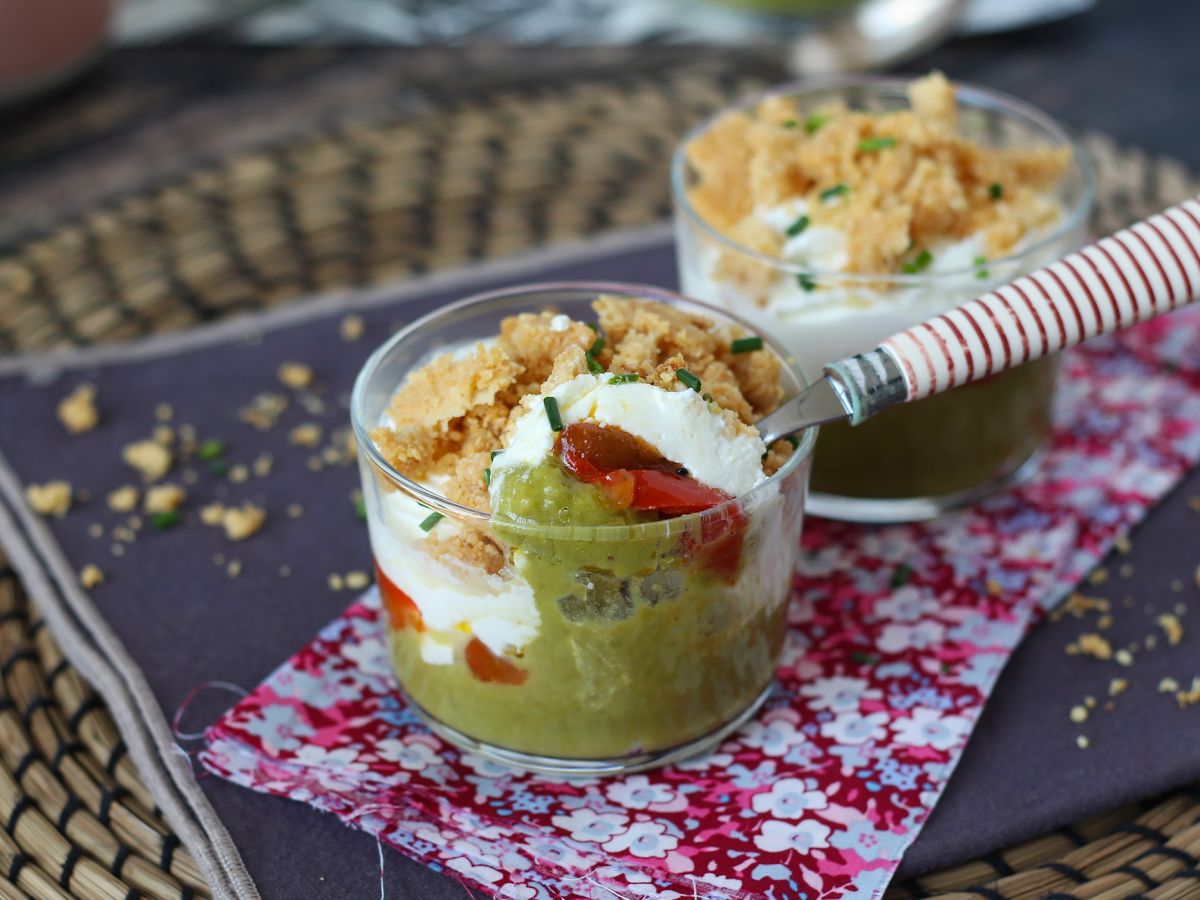 Vegetariska verrines: ärtsoppa, parmesancrumble och mascarponekräm - foto 8