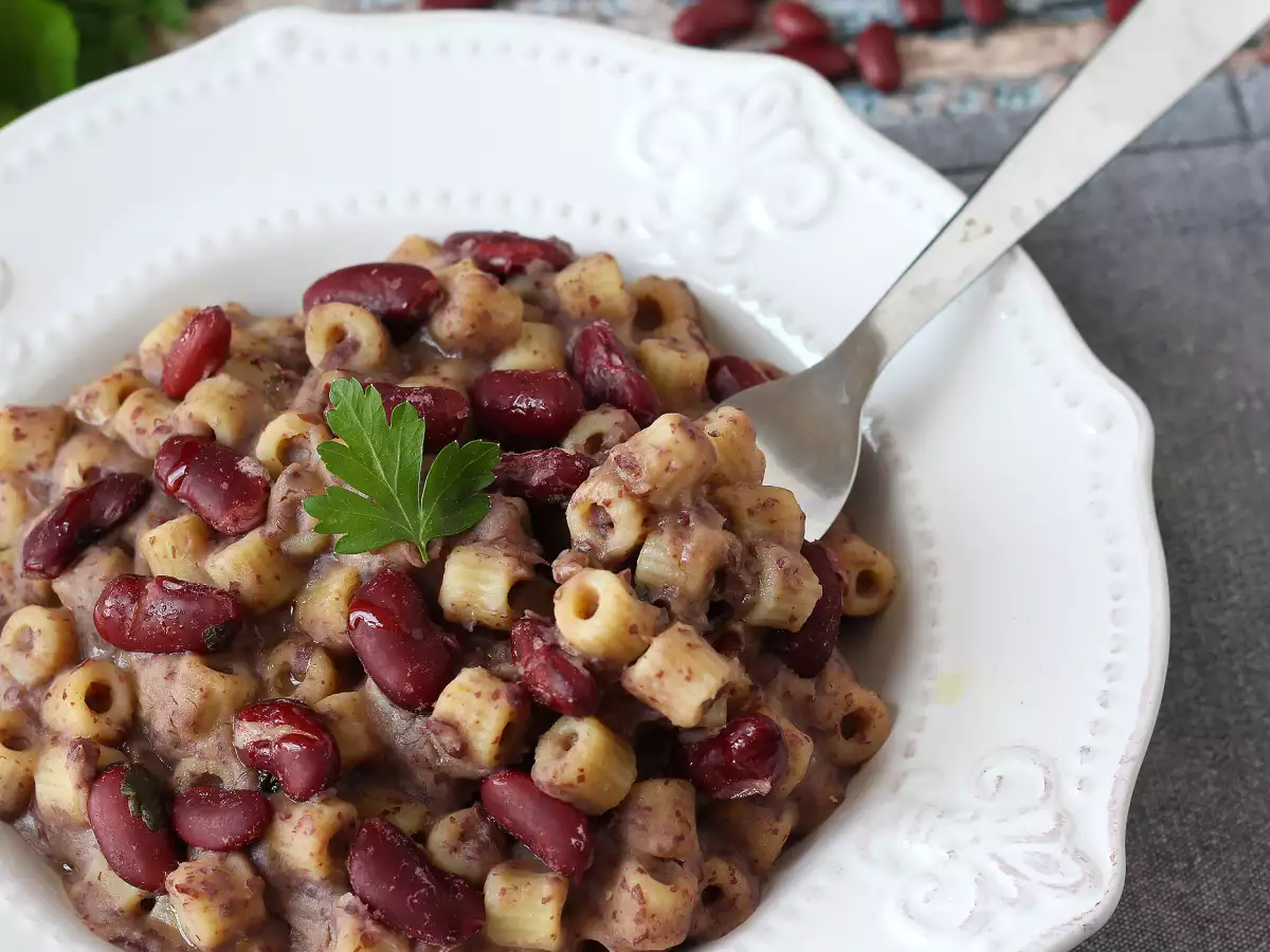 Venetiansk pasta e fagioli: mormors krämiga och smakrika recept - foto 2