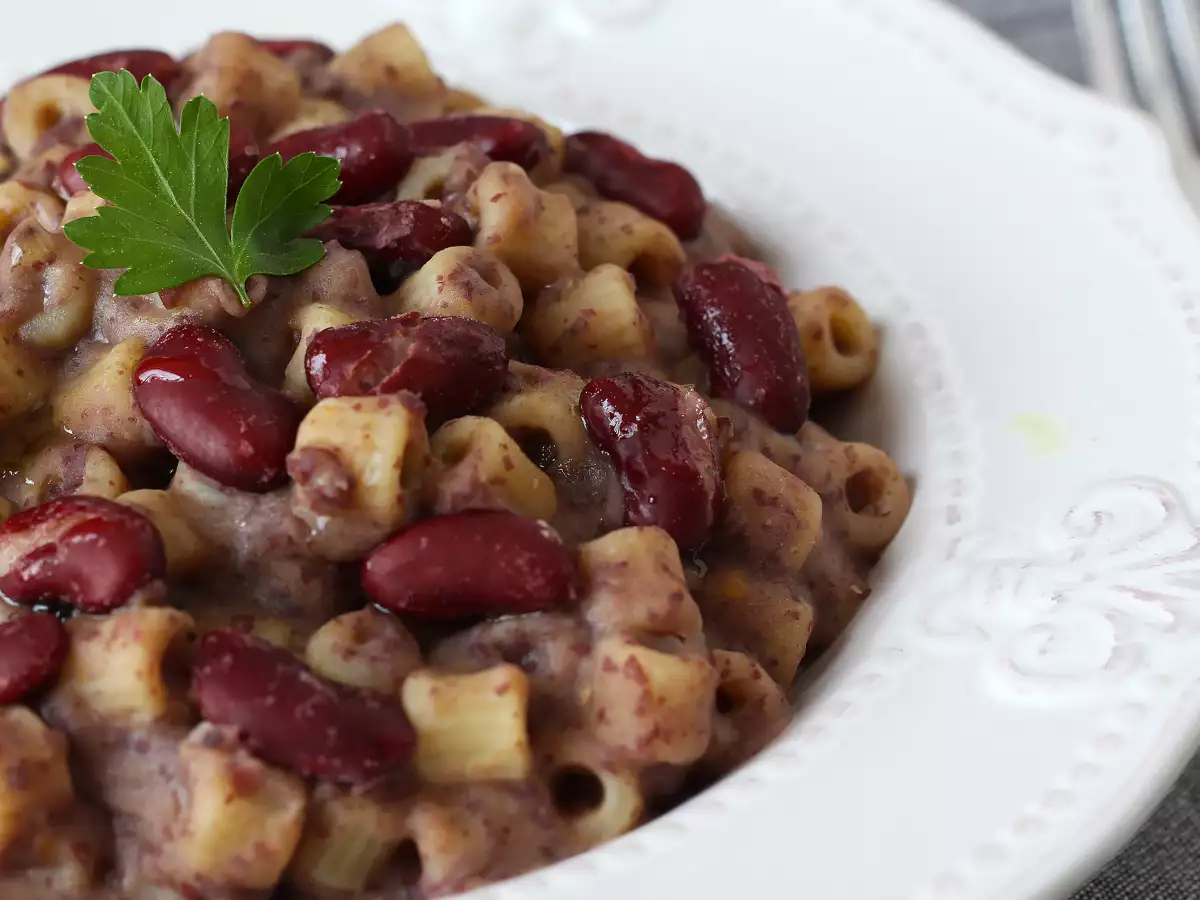 Venetiansk pasta e fagioli: mormors krämiga och smakrika recept - foto 5