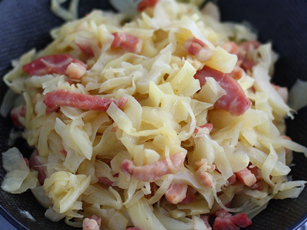Vitkål med bacon - foto 3